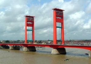 Sejarah Jembatan Ampera