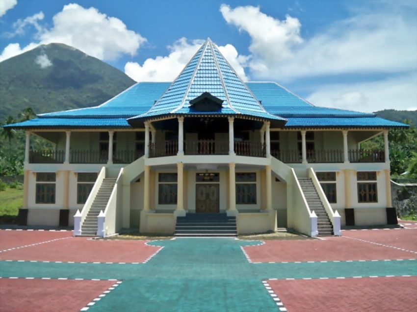 Sejarah Kerajaan Tidore Ternate Beserta Peninggalannya
