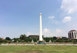 Sejarah Monumen Tugu Pahlawan